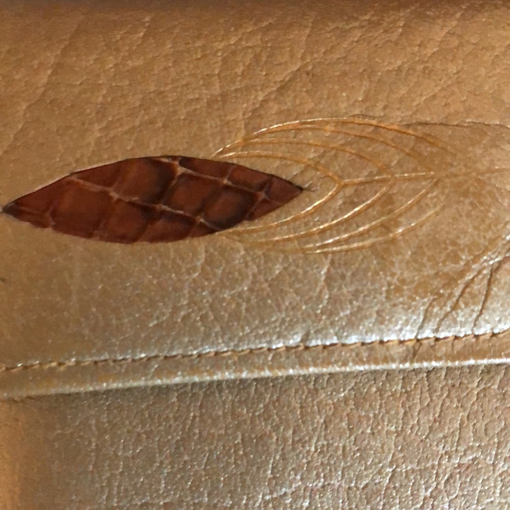 💜VINTAGE gold Buffalo calf wallet coin purse💜 - Picture 4 of 7
